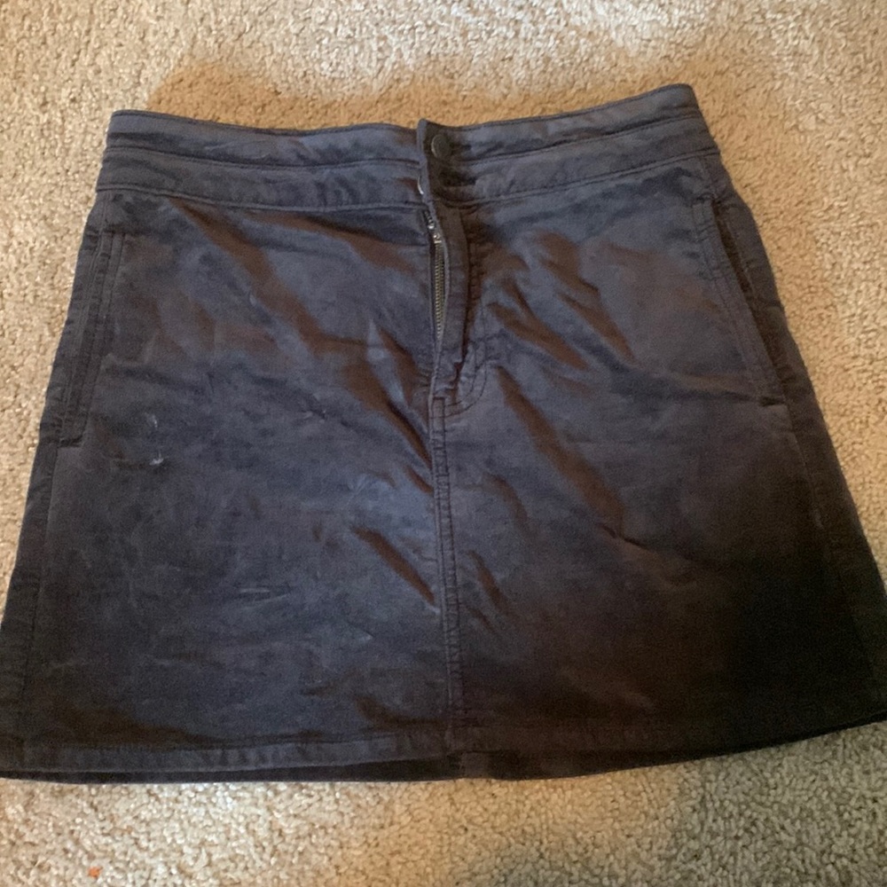 Black AE Skirt